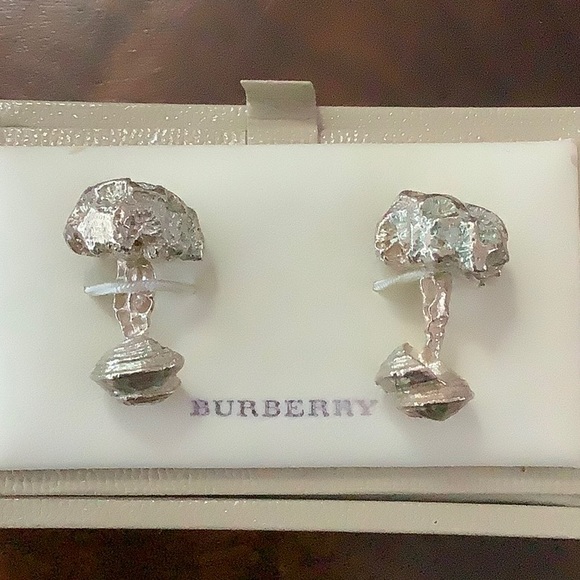 Burberry Cuff links - Picture 6 of 6
